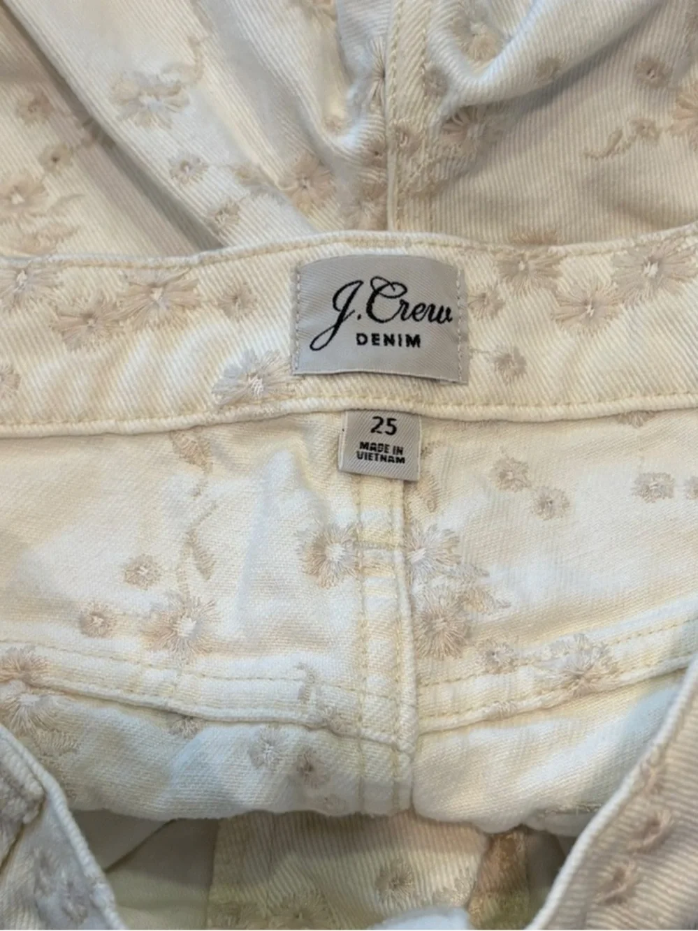 J.Crew Floral Embroidered Button Fly Jeans Raw Hem Size 25